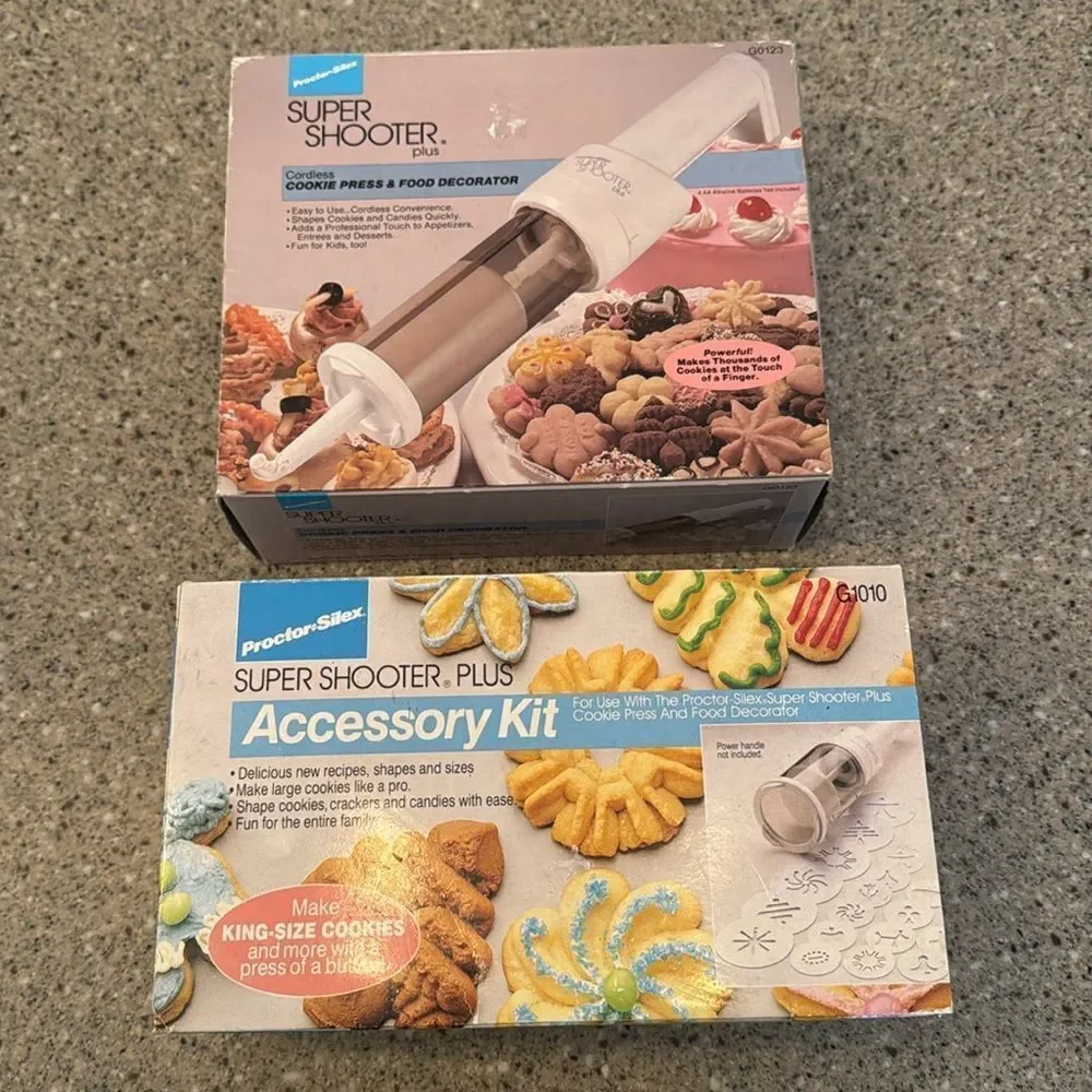 PROCTOR SILEX Vintage Super Shooter Plus Cookie Press & Accessory Kit